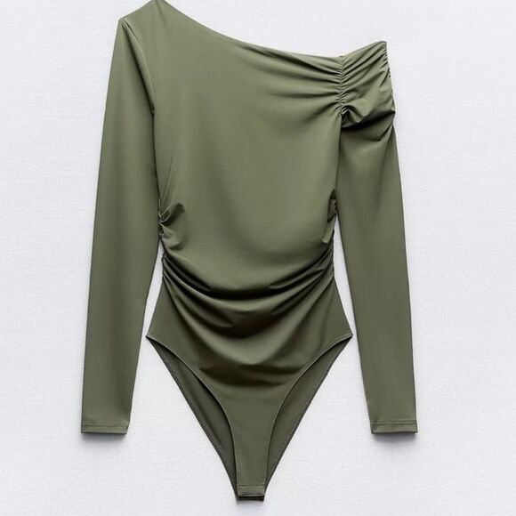 Olive Green Asymmetrical Bodysuit ZARA - NWT - Size Medium - Long Sleeve - Picture 1 of 5